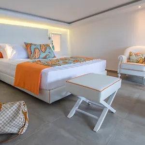 avaton-luxury-villas-resort.hotelschalkidiki.net/